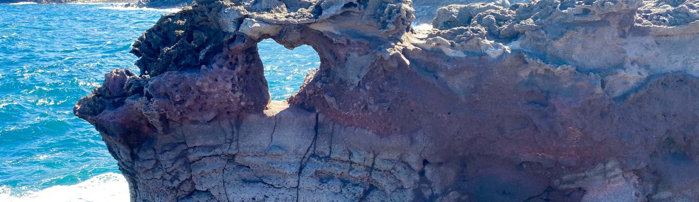 The,Famous,Heart,Shaped,Rock,At,Nakalele,Blowhole,In,Maui